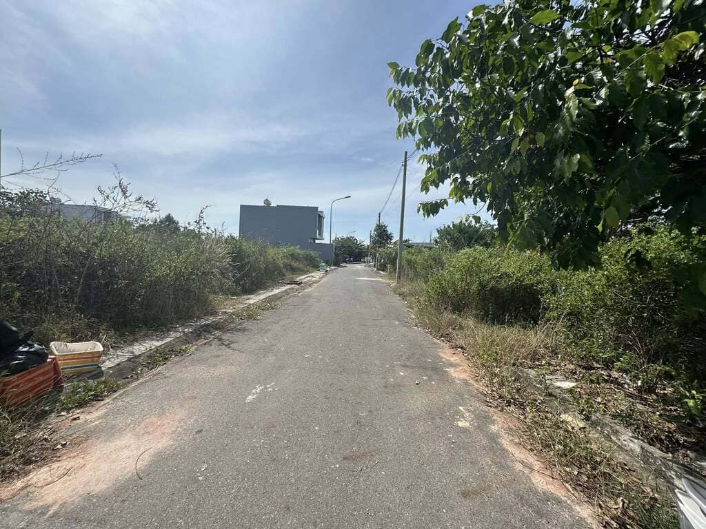 Bán đất Hòa Long gần chợ diện tích 7x16 giá 1 tỷ 750 triệu