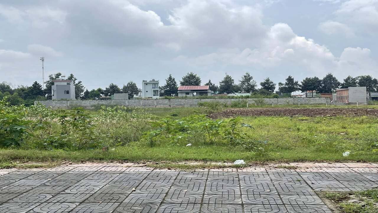 Bán đất đường Võ Thị Sáu Long Điền giá 3 tỷ 550 triệu