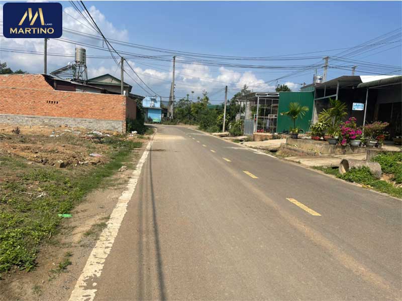 Bán đất mặt đường xã Lộc Châu, diện tích 1500m2