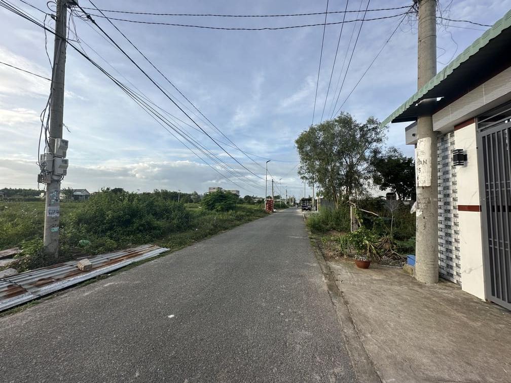 Bán đất mặt tiền An Phước Dinh Cố Long Điền giá 1 tỷ 500 triệu