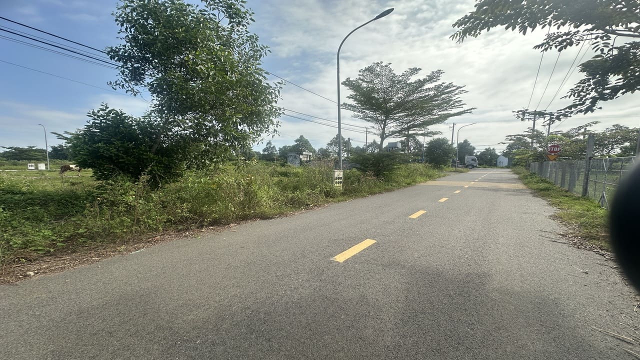 Đất mặt tiền Long Tân Đất Đỏ gần khu nghỉ dưỡng Bòn Bon 1.1 tỷ