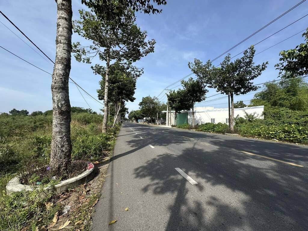 Bán đất mặt tiền Quốc Lộ 55 đối diện UBND Long Điền giá 2.6 tỷ