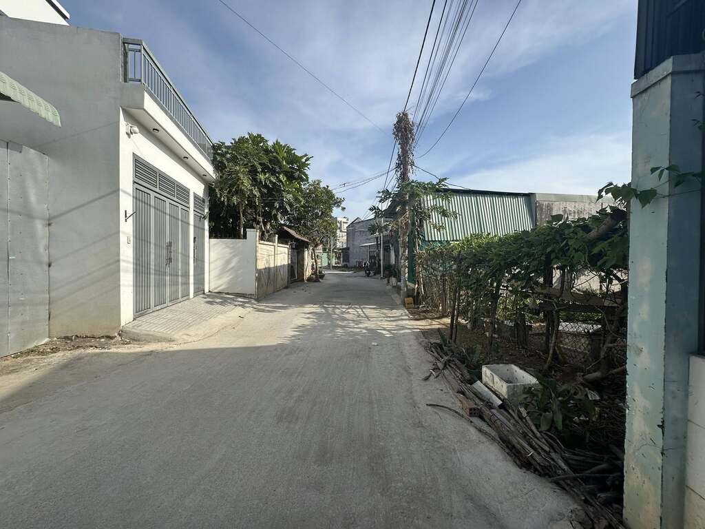 Bán đất tái định cư Cây Quéo Long Điền DT 8x25 giá 2.2 tỷ