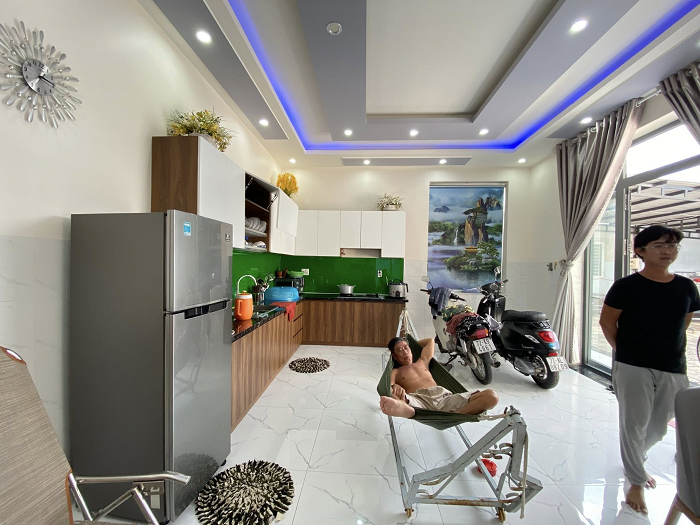 Bán Nhà 1 Lầu Sân Vườn 2 Mặt Tiền Trung Tâm Long Điền Giá 5 Tỷ 5