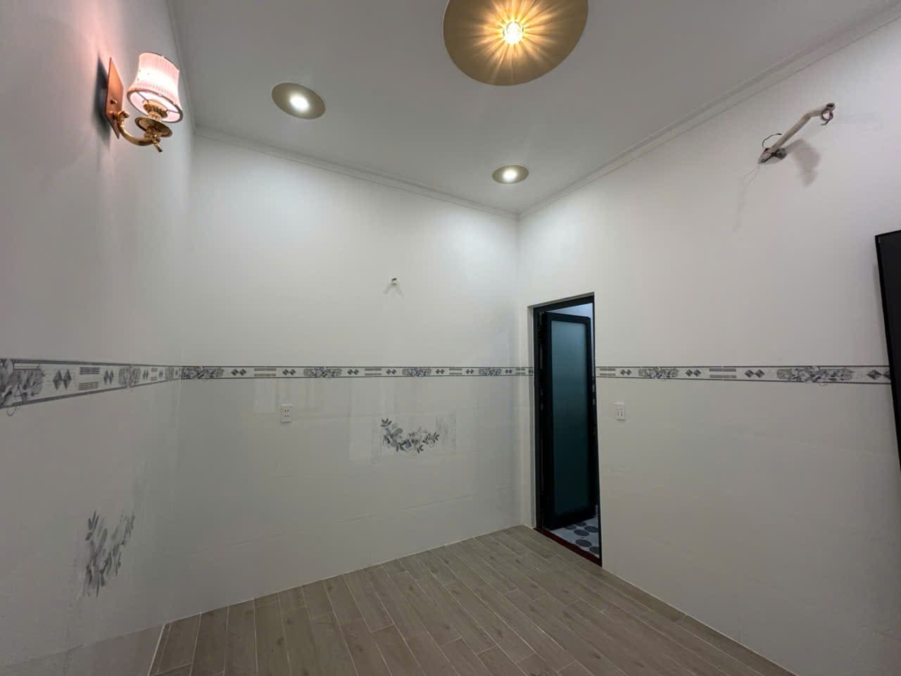 Bán nhà An Ngãi Long Điền 3 phòng ngủ 100m2 giá 1 tỷ 980 gần chợ