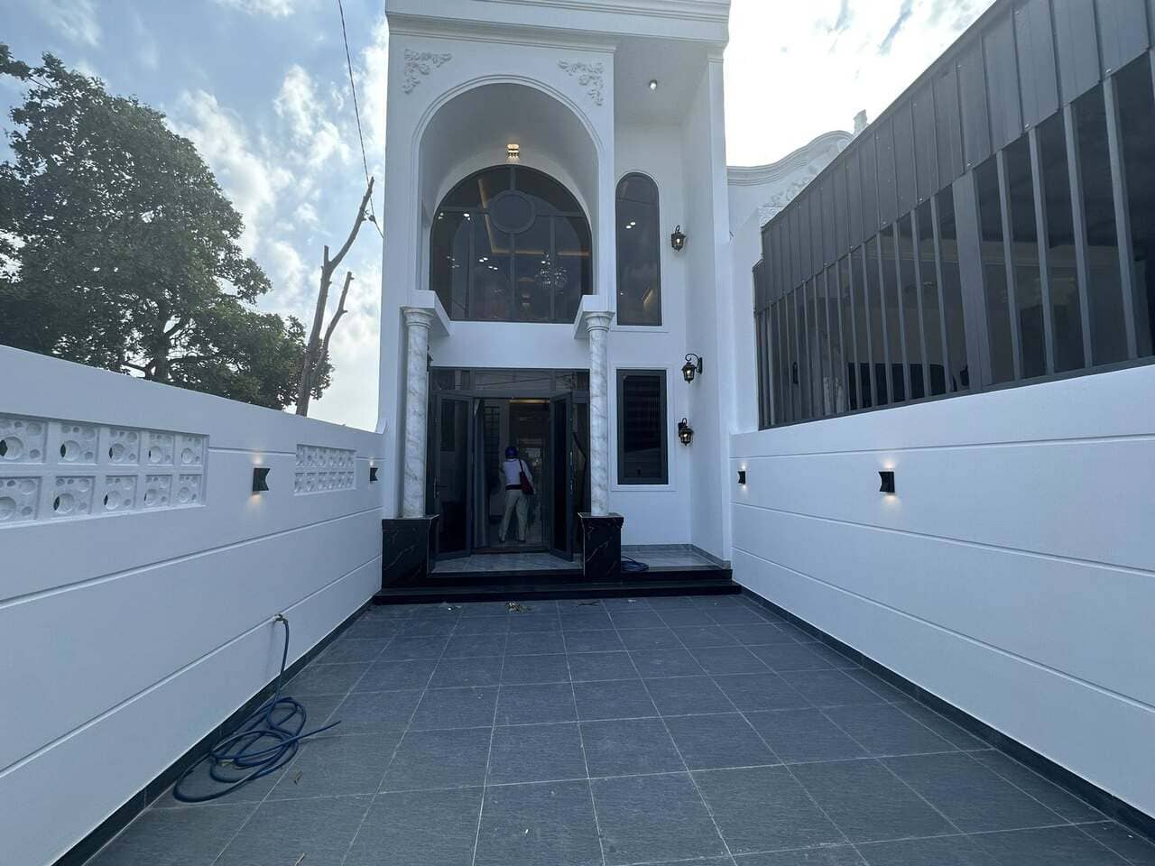 Bán nhà Long Điền 4PN Tân Cổ Điển mới 100% giá 2 tỷ 450 triệu