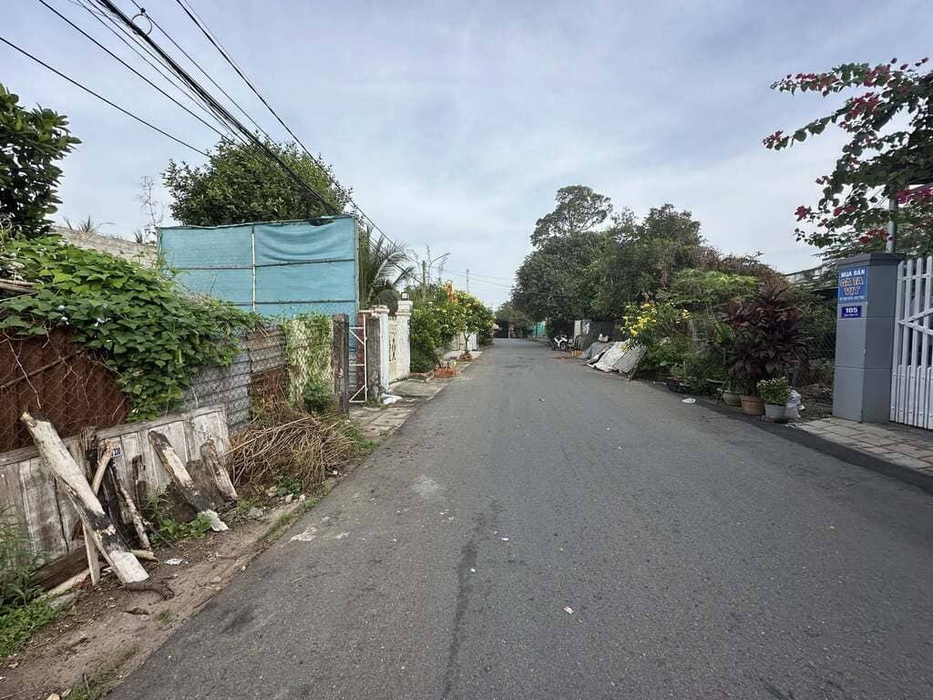 Bán nhà mặt tiền Mạc Đĩnh Chi Long Điền diện tích 6x43m giá 2 tỷ 950 triệu