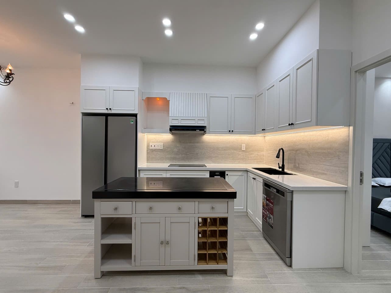 Bán nhà Tân Cổ Điển Gò Cát 6 Tam Long đầy đủ nội thất giá 5 tỷ 490 triệu
