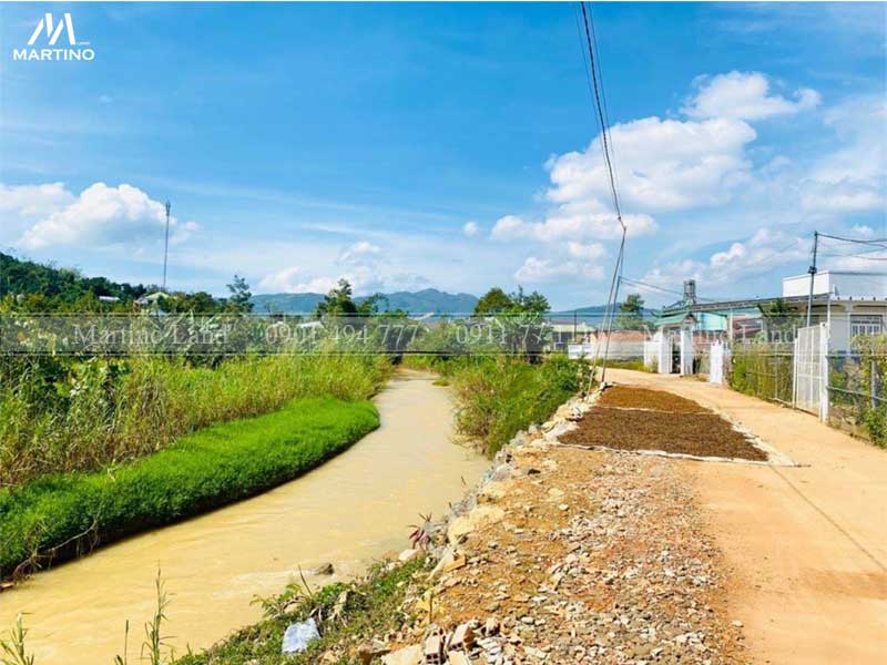 Bán nhà 128m2 thổ cư tại quốc lộ 20 xã Lộc Châu