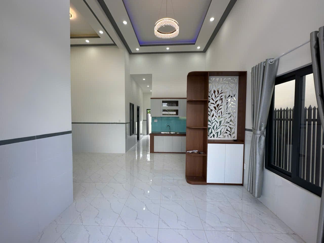 Nhà Mái Thái Trung Tâm Đất Đỏ Giảm 200 Triệu Chỉ Còn 1,65 Tỷ