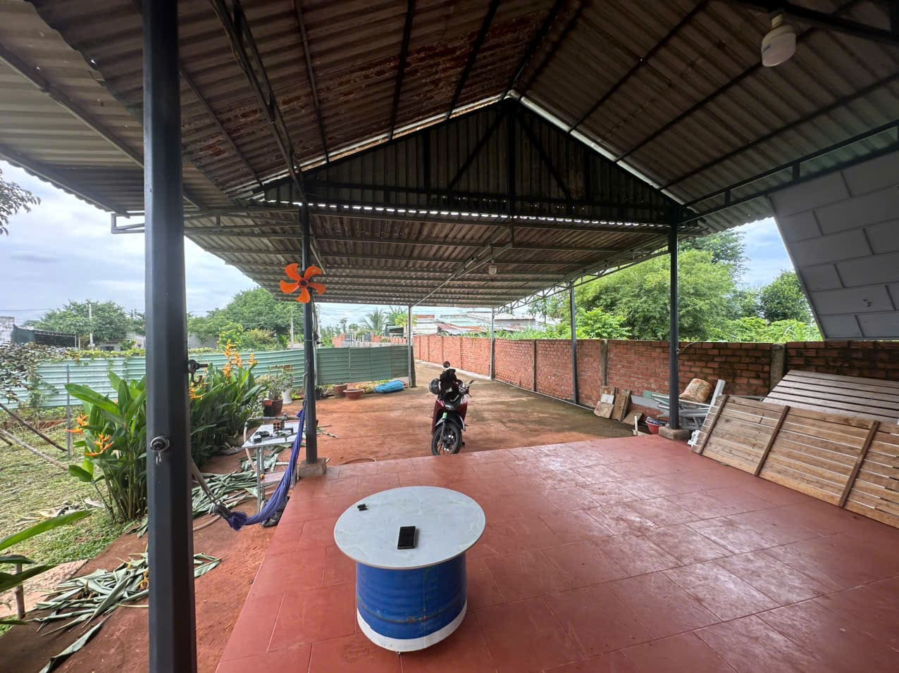 Nhà vườn 1.700m² Long Tân có nhà cấp 4 – 2,65 tỷ