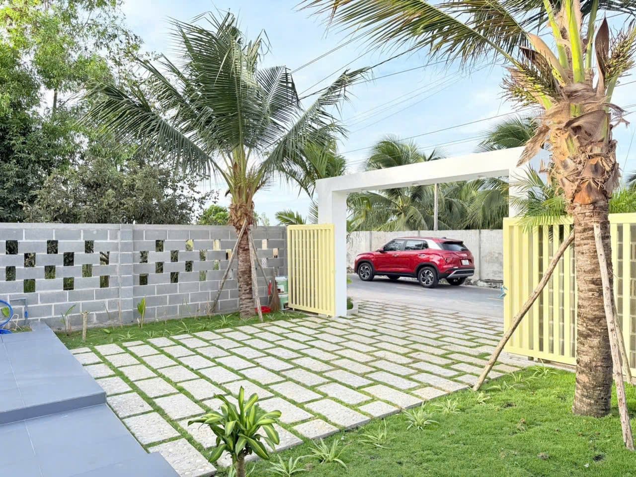 Nhà vườn Phước Hải có hồ bơi sân vườn đẹp 244m2 giá 3 tỷ 200