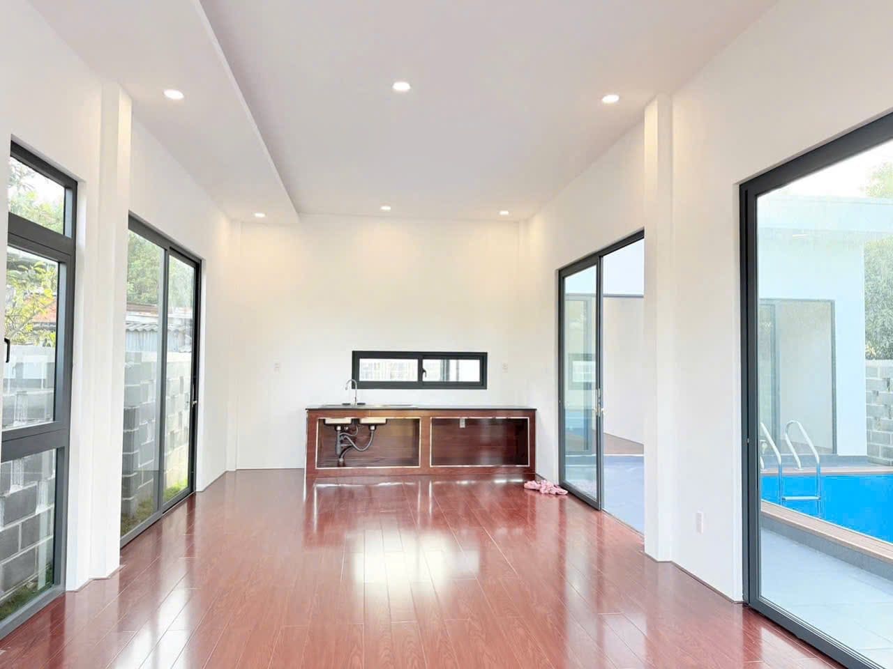 Nhà vườn Phước Hải có hồ bơi sân vườn đẹp 244m2 giá 3 tỷ 200