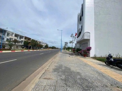 Bán đất TĐC Phước Hưng Bà Rịa hướng Tây giá 2 tỷ 580