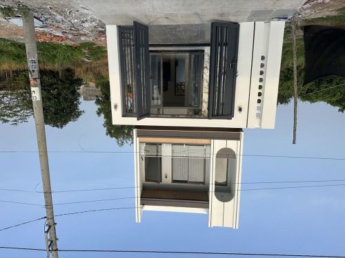 Bán nhà 1 trệt 1 lầu Đất Đỏ đường Lê Thánh Tông giá 2 tỷ 390 triệu