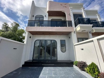 Bán nhà Long Điền 1 trệt 1 lầu gần chợ giá 3 tỷ 200 triệu