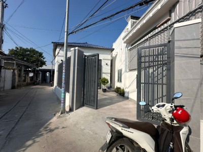 Bán nhà Long Điền 2 mặt tiền trung tâm 80m2 giá 1 tỷ 690 triệu