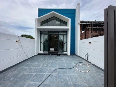 Bán nhà Long Điền đường Cao Văn Ngọc 2 phòng ngủ giá 2 tỷ 250 triệu