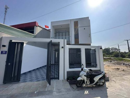 Bán nhà mặt tiền Mạc Đĩnh Chi Long Điền giá 2,7 tỷ gần chợ 500m