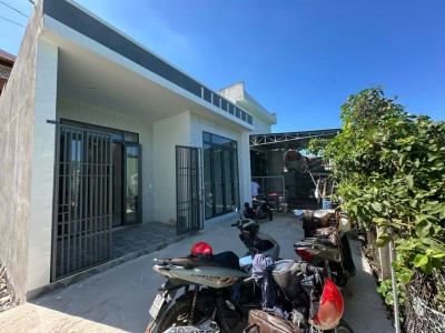 Bán nhà trung tâm Long Điền giá 1 tỷ 650 triệu, ngang 7m