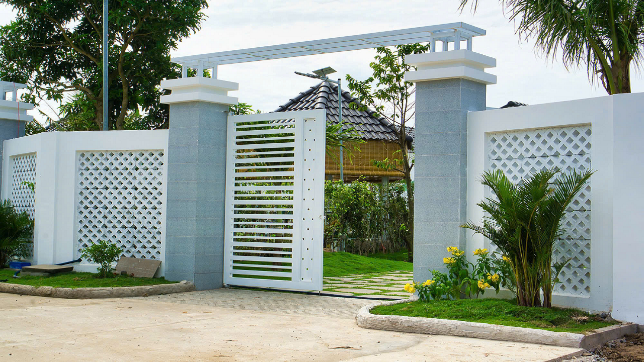 nhà vườn đất đỏ