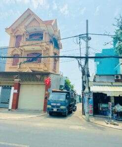 Nhà 1 trệt 1 lầu 1392 hẻm ô tô lớn