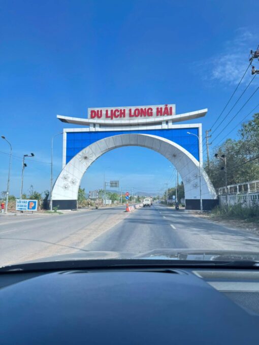 Bán trục chính khu Moon lake