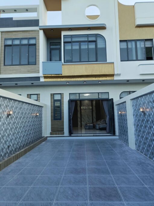 Bán nhà mới xây 1 lầu 1 trệt mặt đường nhựa Hải Lâm Bầu Trứ