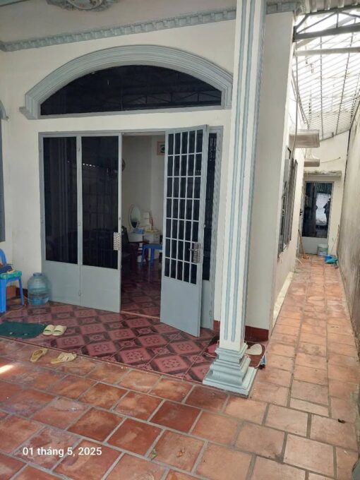 Bán gấp nhà cấp 4 hẻm đối diện trường học C1 Phước Thắng