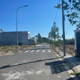 Bán lô đất ngay vòng xoay 2 con rồng Long Đất BRVT