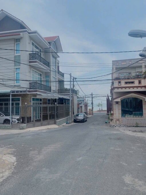 Bán gấp đất hẻm ô tô đường Trần Phú