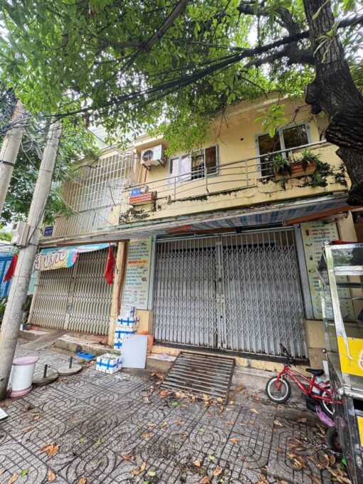 Bán 2 căn nhà 1 trệt 1 lầu đường vỉa hè P Thắng Tam