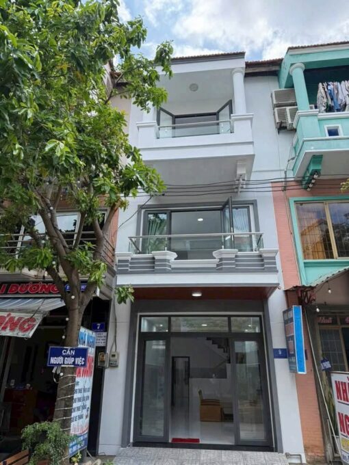 Nhà Trung Tâm Bà Rịa